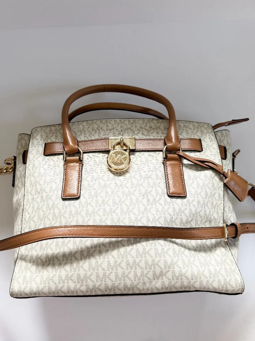 Michael Kors classic michael